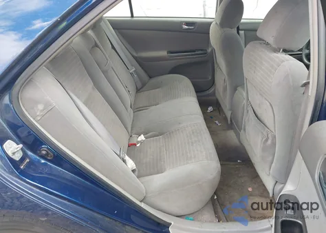 2005 Toyota Camry Le из США, поврежденный, VIN 4T1BE30KX5U078813